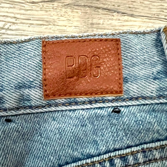 BDG Urban Outfitters girlfriend high rise denim shorts - Picture 7 of 8